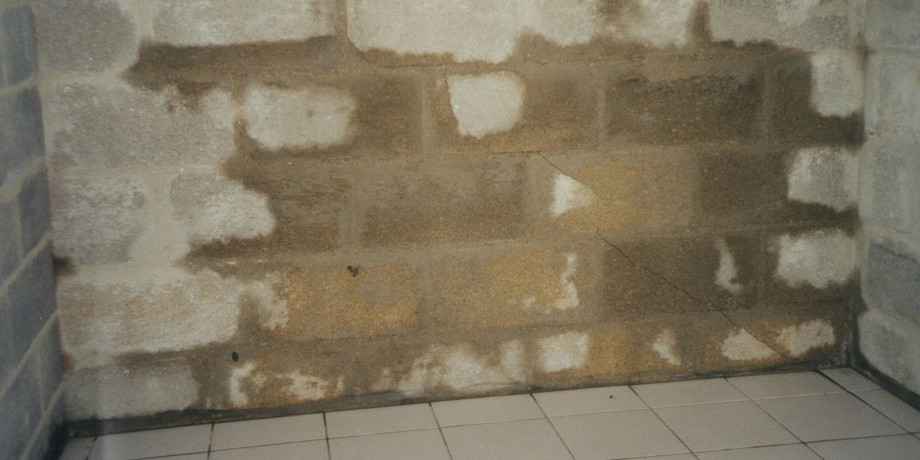 SOCOREBAT - Entreprise de Traitement d'humidité des murs, cave, sous-sols  à Saint-Chaffrey