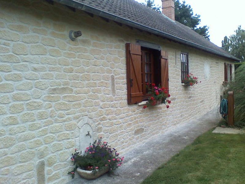 Joint à la chaux, façade en pierre à Puy-Saint-André